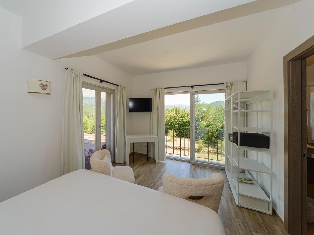 Relais Chalons D'Orange Hotel Pescasseroli Eksteriør billede